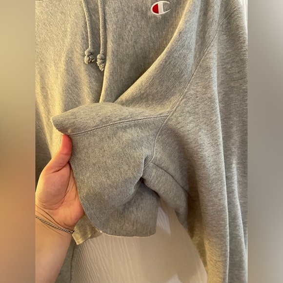 Champion Reverse Weave Cropped Cut Off Grey Hoodie Size L - Picture 8 of 9